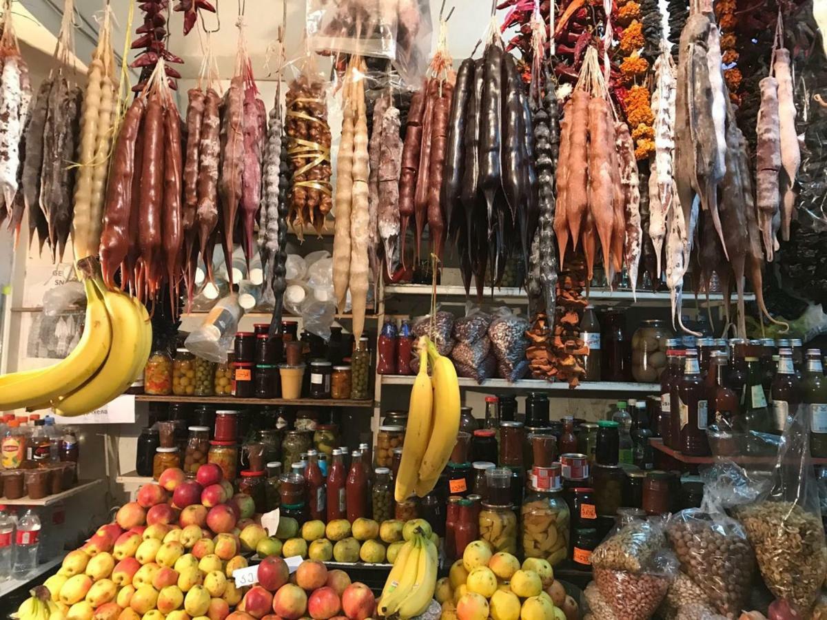 فندق إم إم جي تبليسي المظهر الخارجي الصورة